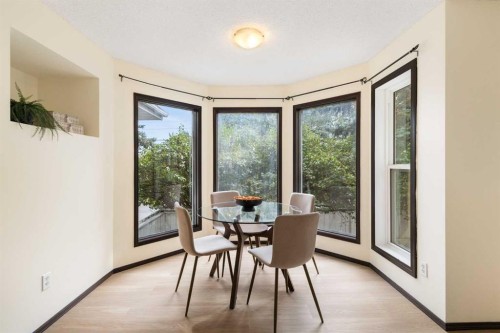 508 78 Avenue Sw, Calgary, AB - Indoor Photo Showing Dining Room