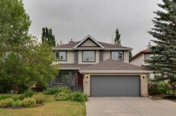 38 Tuscany Hills Crescent NW Calgary, AB T3L 2A1