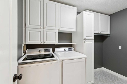 38 Tuscany Hills Crescent Nw, Calgary, AB - Indoor Photo Showing Laundry Room
