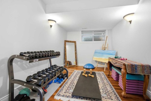 109 Shawnee Place Sw, Calgary, AB - Indoor Photo Showing Other Room
