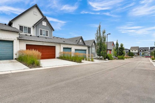 273 Lucas Avenue Nw, Calgary, AB - Outdoor With Facade