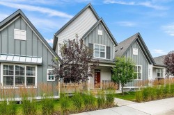 273 Lucas Avenue NWCalgary, AB T3P 1S3