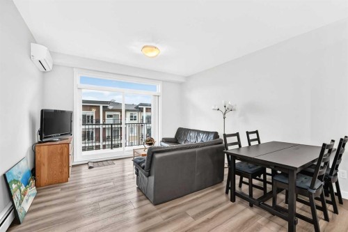 409-30 Walgrove Se, Calgary, AB - Indoor