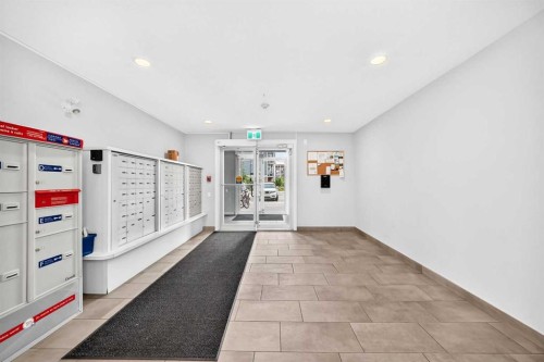 409-30 Walgrove Se, Calgary, AB - Indoor Photo Showing Other Room