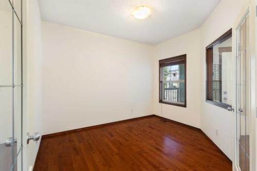 57 Everoak Circle Sw, Calgary, AB - Indoor Photo Showing Other Room