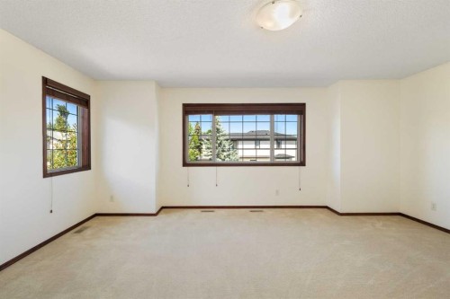 57 Everoak Circle Sw, Calgary, AB - Indoor Photo Showing Other Room