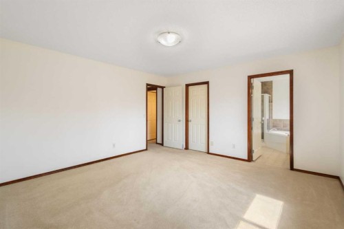 57 Everoak Circle Sw, Calgary, AB - Indoor Photo Showing Other Room