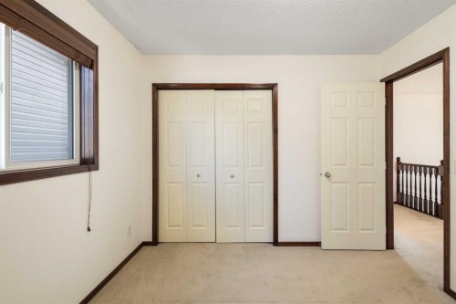 57 Everoak Circle Sw, Calgary, AB - Indoor