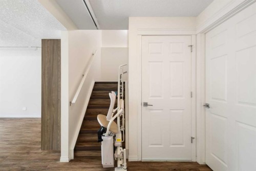 57 Everoak Circle Sw, Calgary, AB - Indoor Photo Showing Other Room