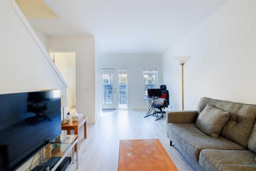 50 Sage Bluff Circle Nw, Calgary, AB - Indoor Photo Showing Living Room