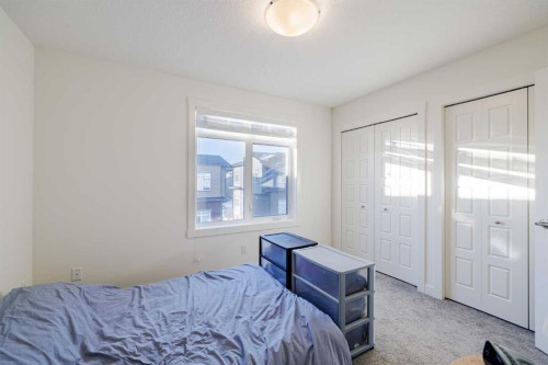 50 Sage Bluff Circle Nw, Calgary, AB - Indoor Photo Showing Bedroom