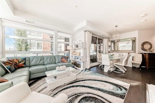 202-122 Mahogany Centre Se, Calgary, AB - Indoor Photo Showing Living Room