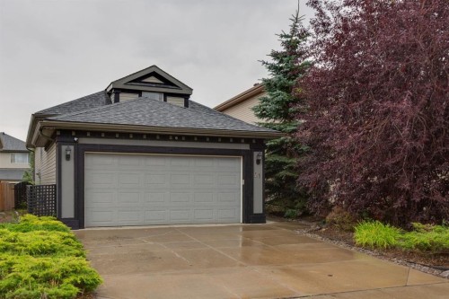 21 Covehaven Gardens Ne, Calgary, AB - Outdoor