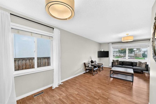 119 Maitland Rise Ne, Calgary, AB - Indoor