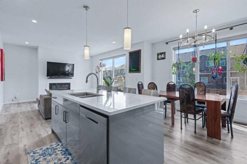 768 Edgefield Crescent, Strathmore, AB - Indoor