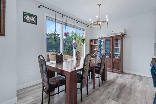 768 Edgefield Crescent, Strathmore, AB - Indoor Photo Showing Dining Room