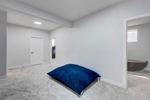 768 Edgefield Crescent, Strathmore, AB - Indoor Photo Showing Bedroom