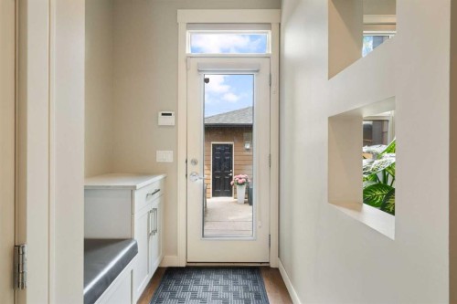 3213 Kinsale Road Sw, Calgary, AB - Indoor Photo Showing Other Room
