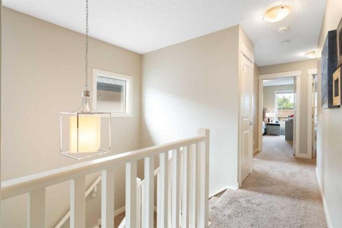 3213 Kinsale Road Sw, Calgary, AB - Indoor Photo Showing Other Room