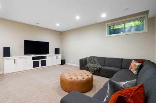 3213 Kinsale Road Sw, Calgary, AB - Indoor Photo Showing Basement