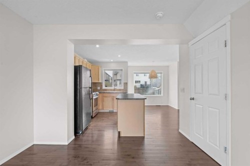 104 Copperstone Terrace Se, Calgary, AB - Indoor