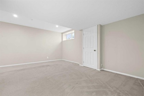 104 Copperstone Terrace Se, Calgary, AB - Indoor Photo Showing Other Room