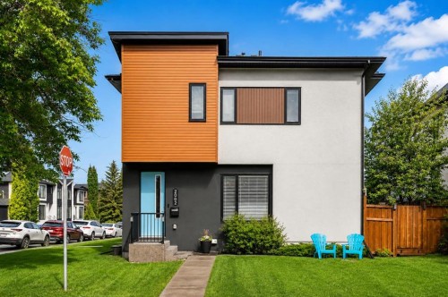 2002 35 Street Sw, Calgary, AB - Outdoor