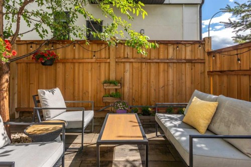 2002 35 Street Sw, Calgary, AB - Outdoor With Deck Patio Veranda With Exterior