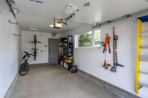 2002 35 Street Sw, Calgary, AB - Indoor Photo Showing Garage