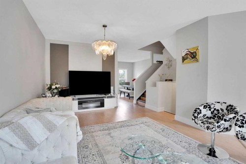 227 Citadel Lane Nw, Calgary, AB - Indoor Photo Showing Living Room