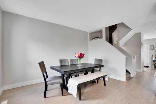 227 Citadel Lane Nw, Calgary, AB - Indoor Photo Showing Dining Room