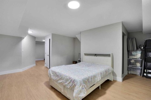227 Citadel Lane Nw, Calgary, AB - Indoor Photo Showing Bedroom