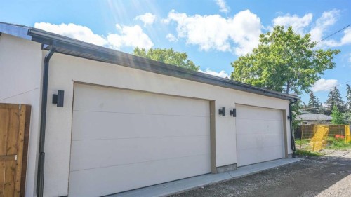 8924 34 Avenue, Calgary, AB - Outdoor With Exterior