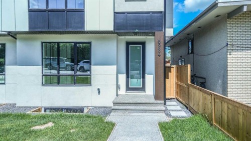 8924 34 Avenue, Calgary, AB - Outdoor