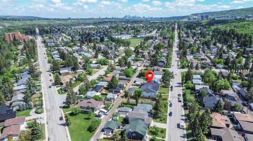 8924 34 Avenue, Calgary, AB - Outdoor With View