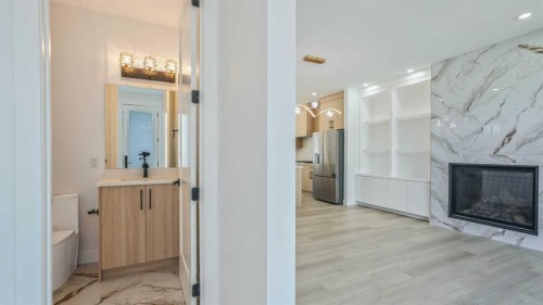 8924 34 Avenue, Calgary, AB - Indoor With Fireplace