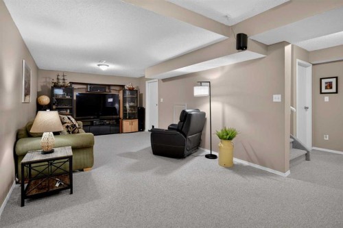 264 Riverview Close Se, Calgary, AB - Indoor