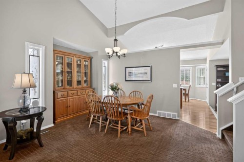 264 Riverview Close Se, Calgary, AB - Indoor Photo Showing Dining Room