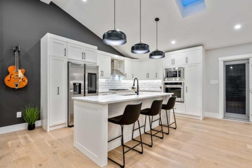 100 Lake Crimson Close Se, Calgary, AB - Indoor Photo Showing Kitchen With Upgraded Kitchen