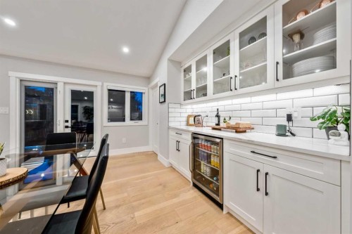 100 Lake Crimson Close Se, Calgary, AB - Indoor