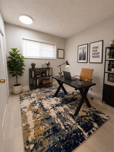 6832 37 Avenue Ne, Calgary, AB - Indoor