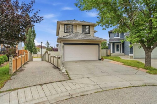 52 Douglas Glen Crescent Se, Calgary, AB - Outdoor