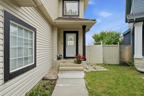 52 Douglas Glen Crescent Se, Calgary, AB - Outdoor With Exterior