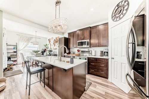 485 Cimarron Boulevard, Okotoks, AB - Indoor Photo Showing Kitchen With Stainless Steel Kitchen With Upgraded Kitchen