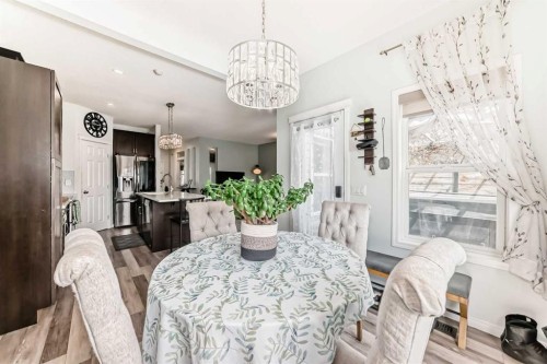 485 Cimarron Boulevard, Okotoks, AB - Indoor Photo Showing Dining Room