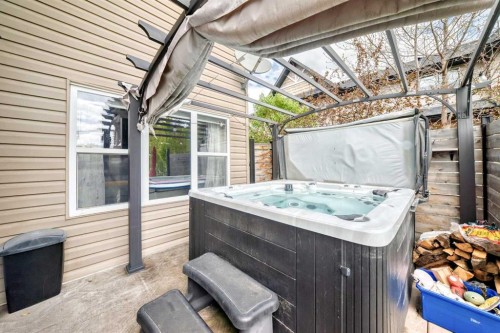 485 Cimarron Boulevard, Okotoks, AB - 