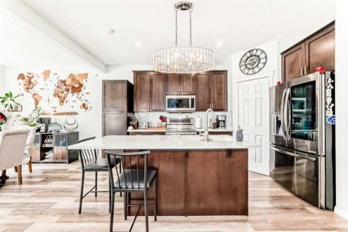 485 Cimarron Boulevard, Okotoks, AB - Indoor Photo Showing Kitchen With Upgraded Kitchen