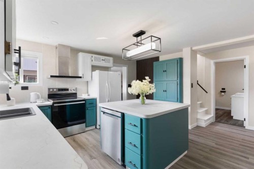 222 45 Avenue West, Claresholm, AB - Indoor Photo Showing Kitchen With Stainless Steel Kitchen With Double Sink