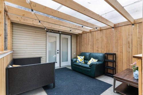 222 45 Avenue West, Claresholm, AB -  Photo Showing Other Room