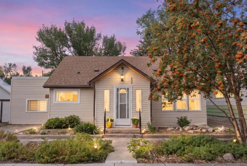 222 45 Avenue West, Claresholm, AB - Outdoor With Facade